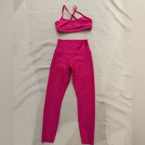 🌟 Alo Yoga Activewear Set – S size